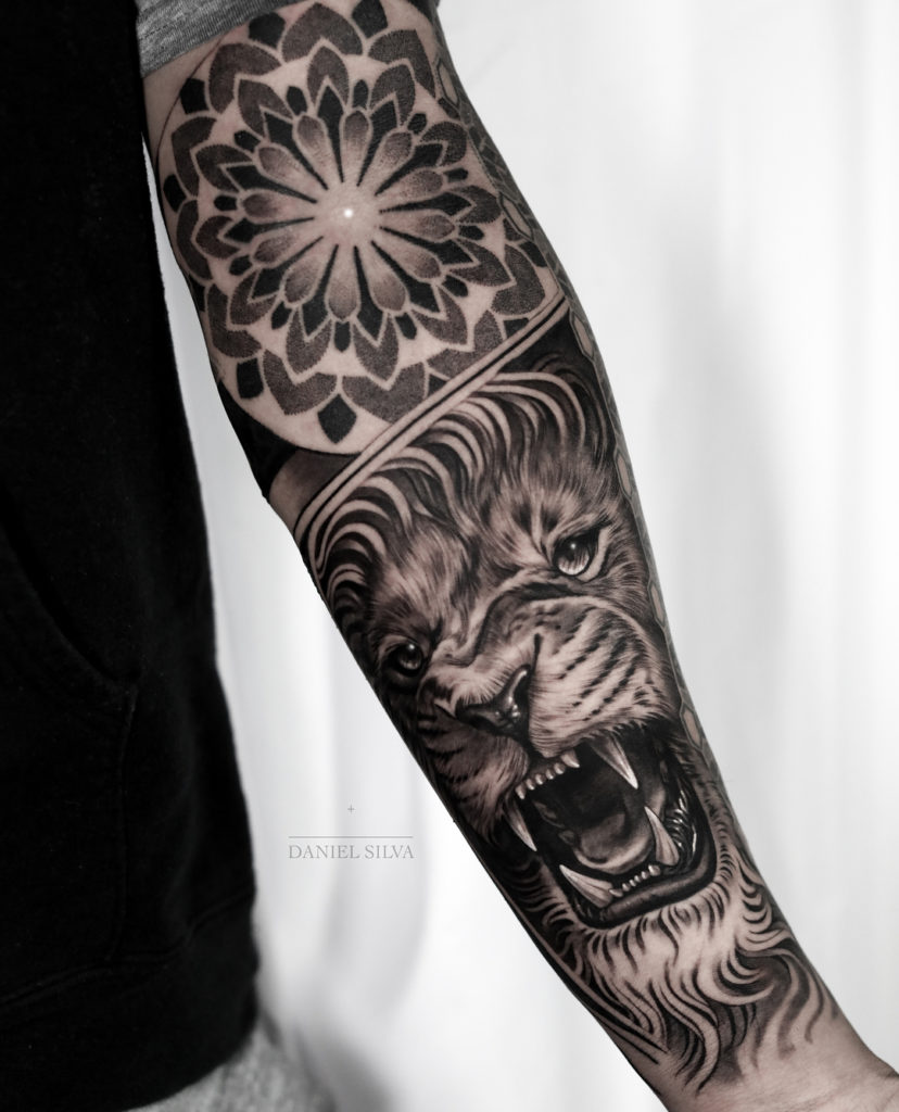 Tatuaż rękaw głowa lwa z mandala dotwork Znaczenie dla mężczyzn i kobiet